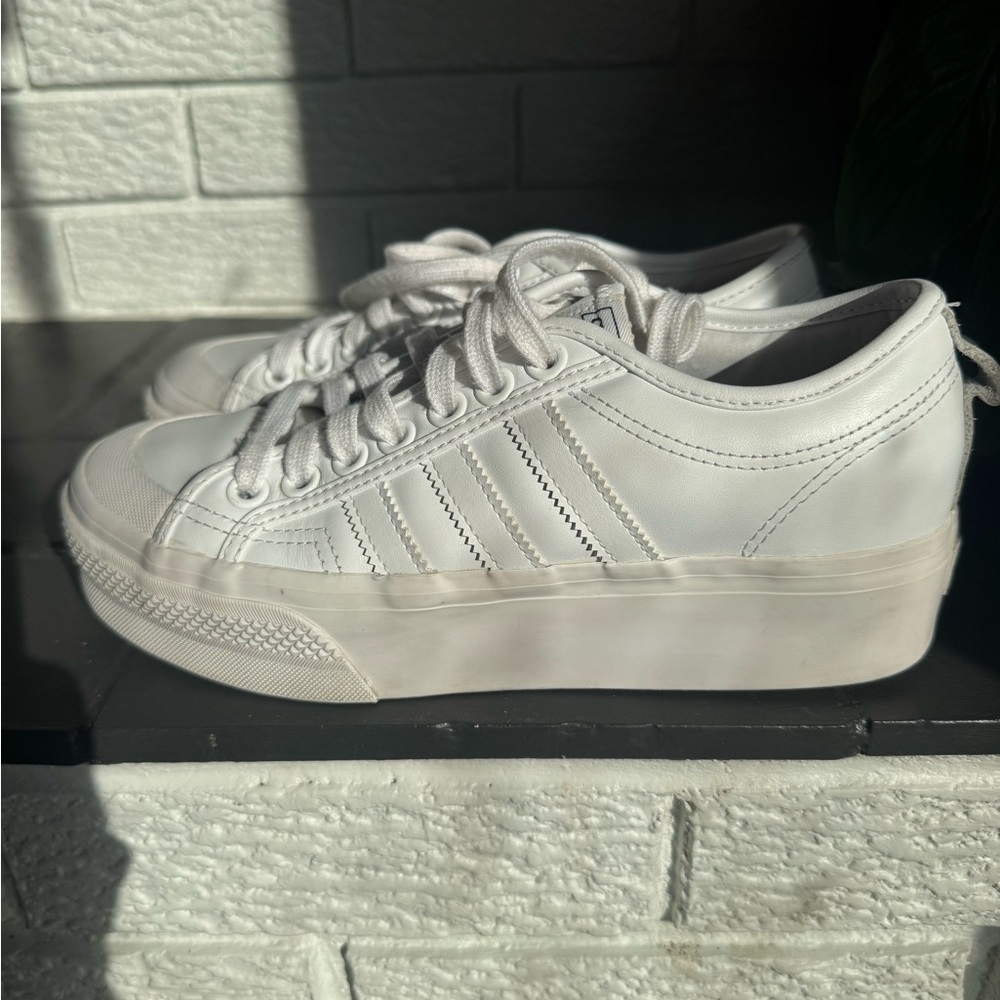 adidas Women's Nizza White Leather Platform Y2K Monochrome Sneakers Size 8 - Picture 8 of 9